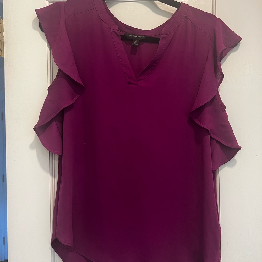 Banana Republic Magenta Ruffle Sleeve Blouse